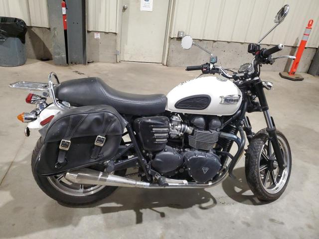 2013 TRIUMPH MOTORCYCLE BONNEVILLE    à vendre chez Copart AB - CALGARY
