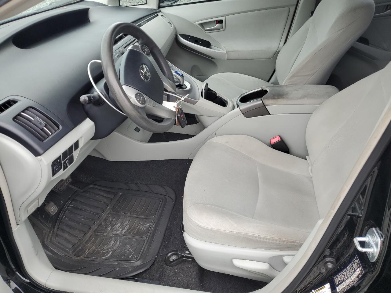 2013 Toyota Prius VIN: JTDKN3DU8D5630981 Lot: 81115825