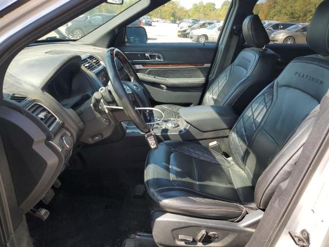  FORD EXPLORER 2018 Srebrny