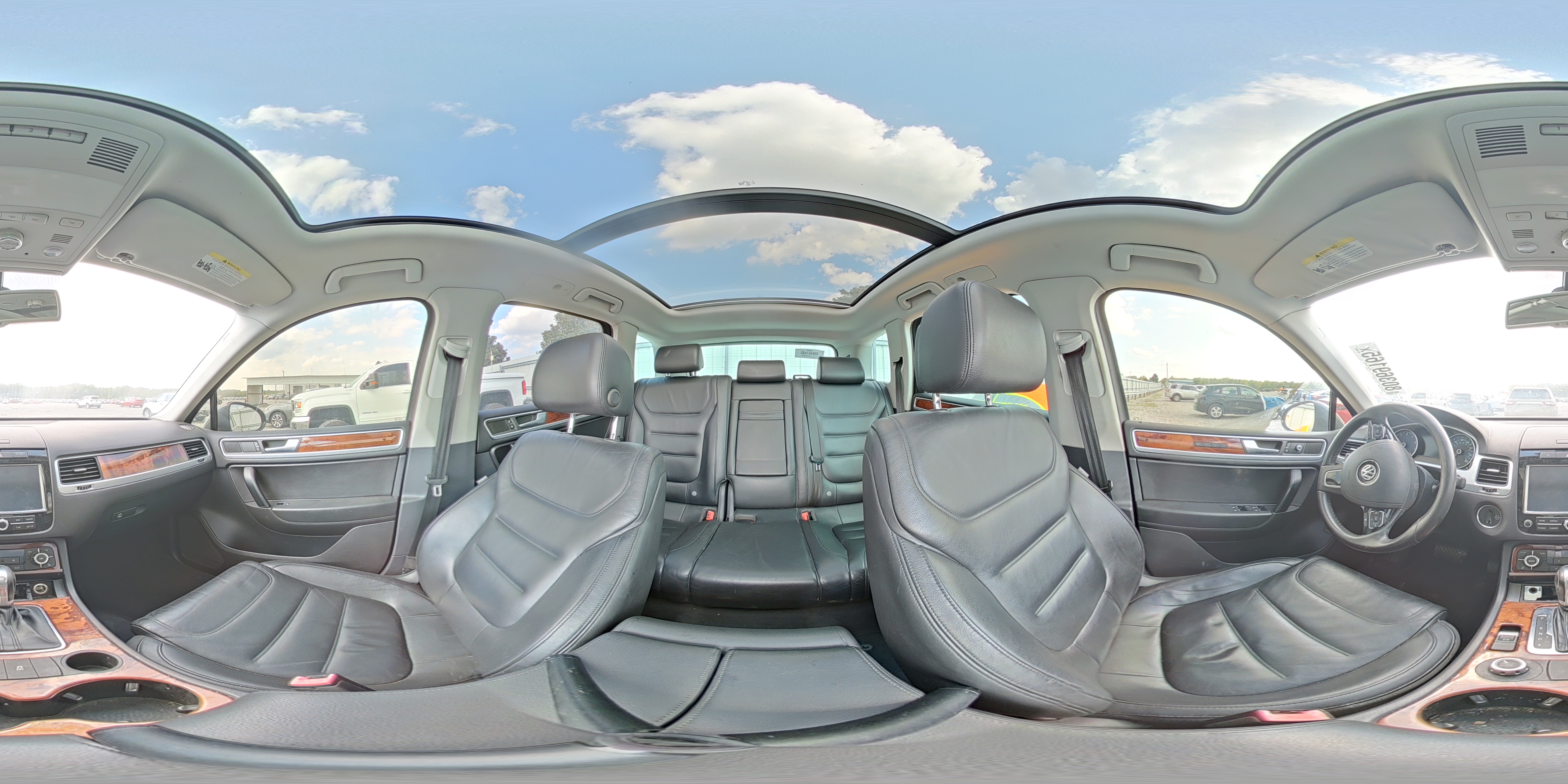 2012 Volkswagen Touareg V6 VIN: WVGFF9BP2CD002879 Lot: 80369165