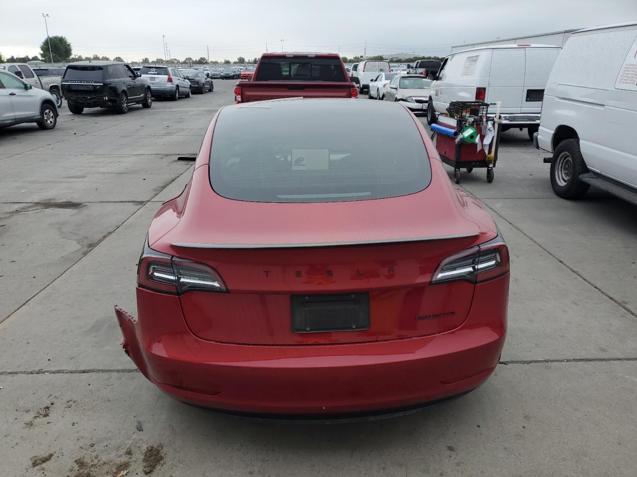 2021 Tesla Model 3 VIN: 5YJ3E1EB4MF999423 Lot: 84026635
