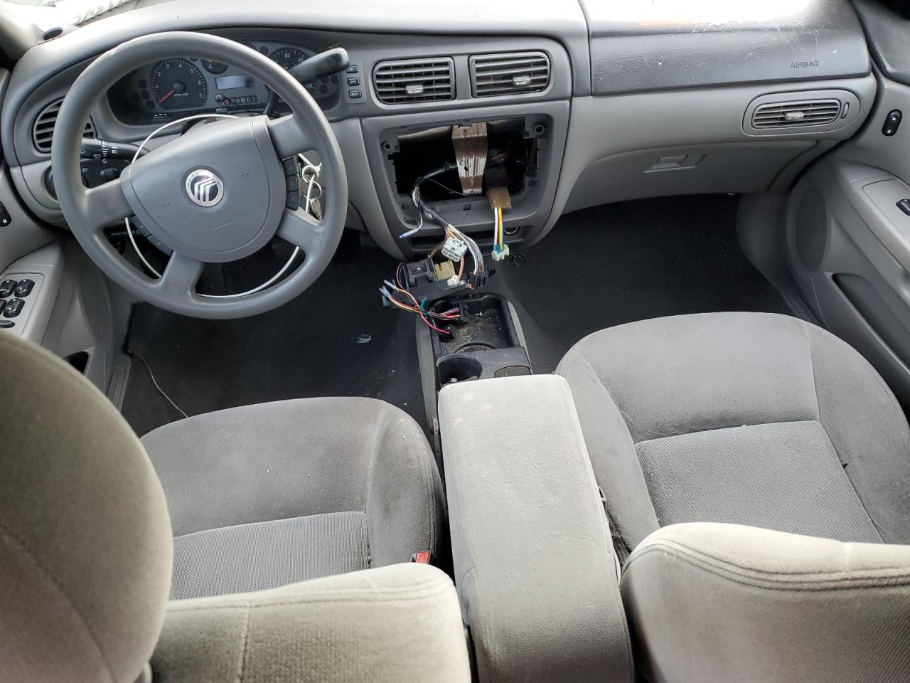 2004 Mercury Sable Gs VIN: 1MEFM50U44A609640 Lot: 84599235