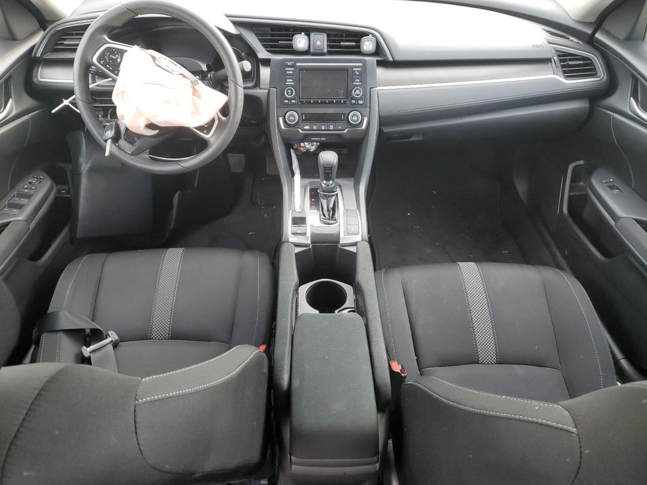 2020 Honda Civic Lx VIN: 2HGFC2F63LH586008 Lot: 81741295