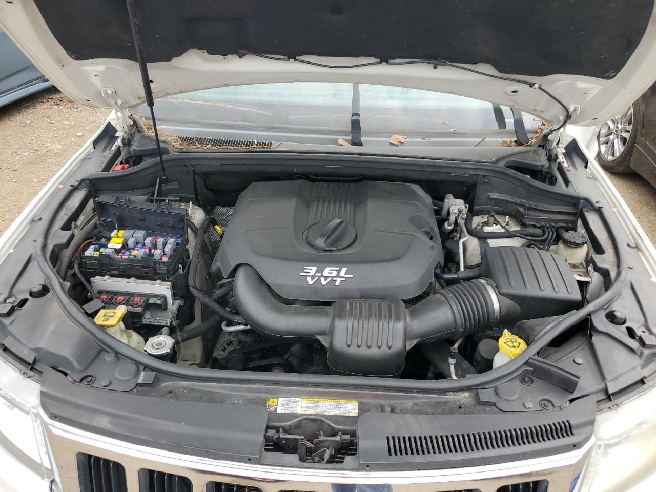 2012 Jeep Grand Cherokee Overland VIN: 1C4RJFCG8CC189340 Lot: 81435495