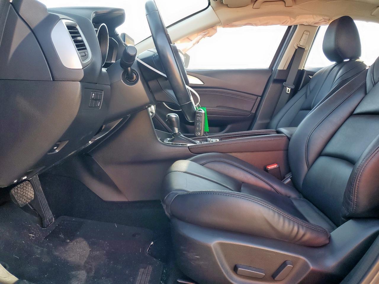 2018 Mazda 3 Touring VIN: 3MZBN1V38JM227175 Lot: 84383285