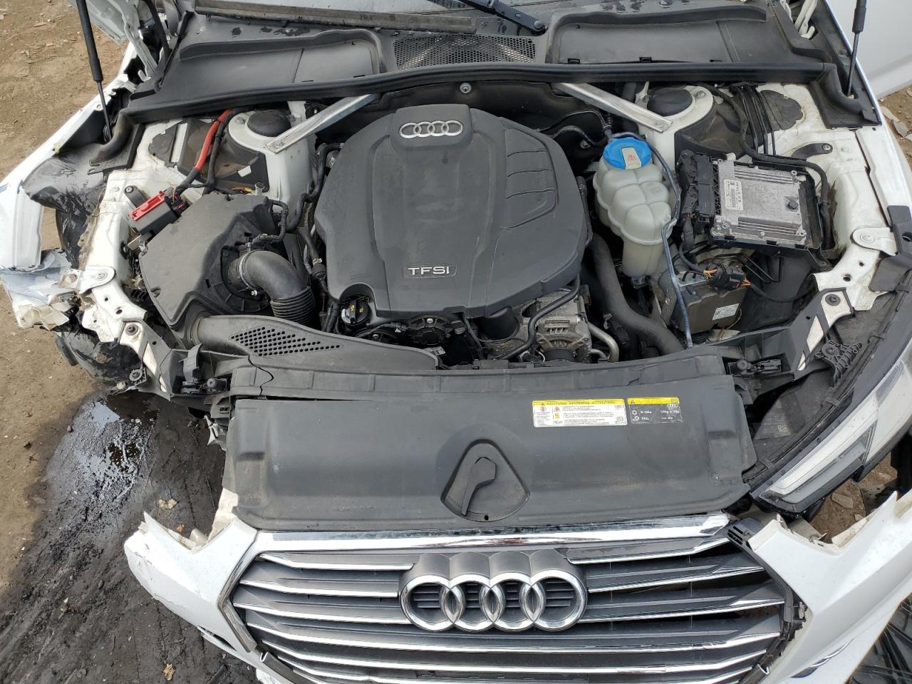 2017 Audi A4 Ultra Premium VIN: WAUKMAF48HN058981 Lot: 80941305