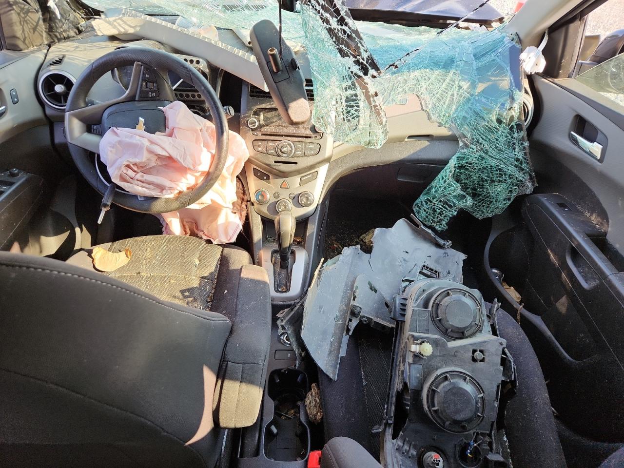 2015 Chevrolet Sonic Lt VIN: 1G1JC6SH8F4122147 Lot: 80383005