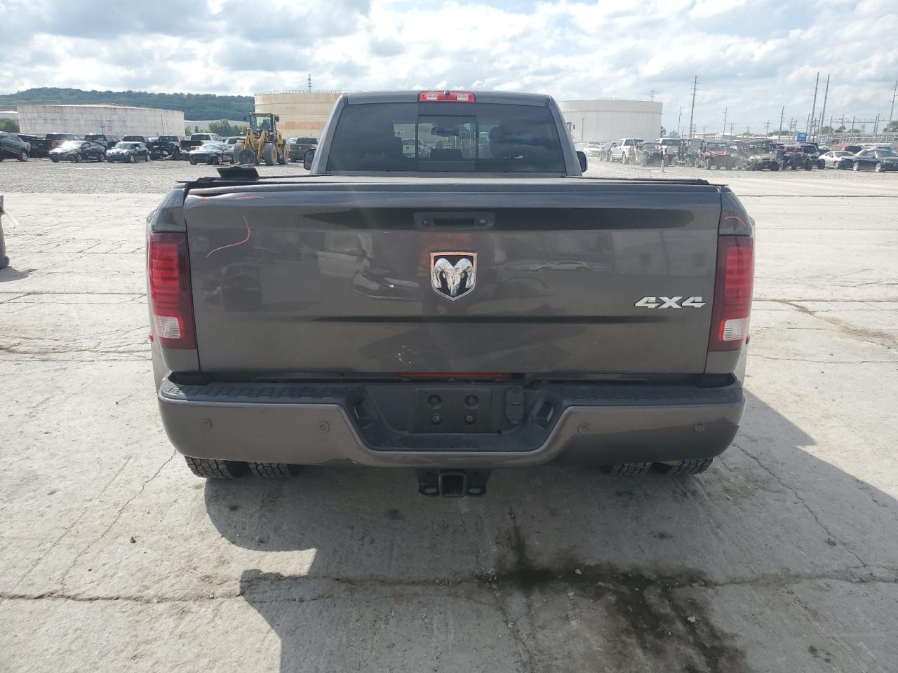 2018 Ram 3500 Laramie VIN: 3C63RRJL0JG220811 Lot: 81656965