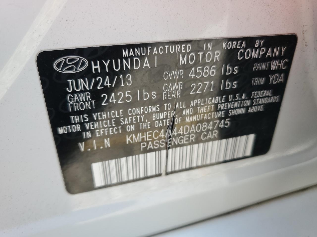 2013 Hyundai Sonata Hybrid VIN: KMHEC4A44DA084745 Lot: 81255785