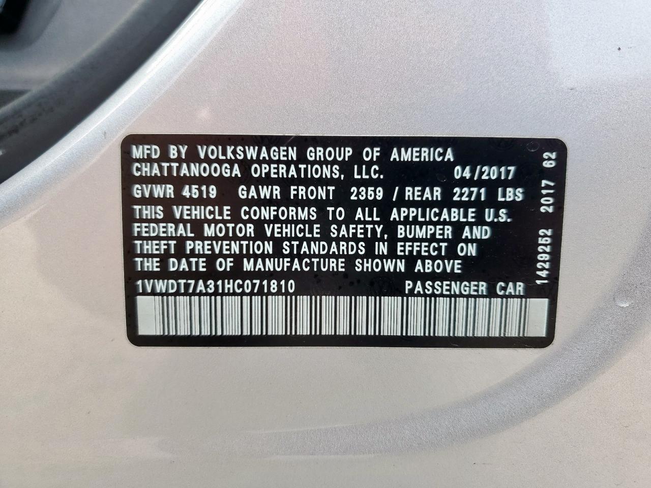 2017 Volkswagen Passat R-Line VIN: 1VWDT7A31HC071810 Lot: 81029825