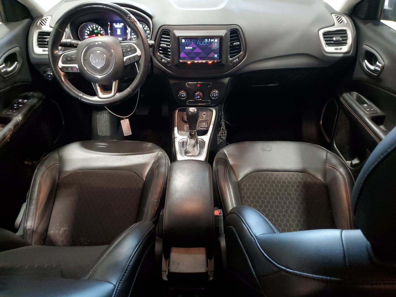 2018 Jeep Compass Latitude VIN: 3C4NJDBB6JT179674 Lot: 71610295