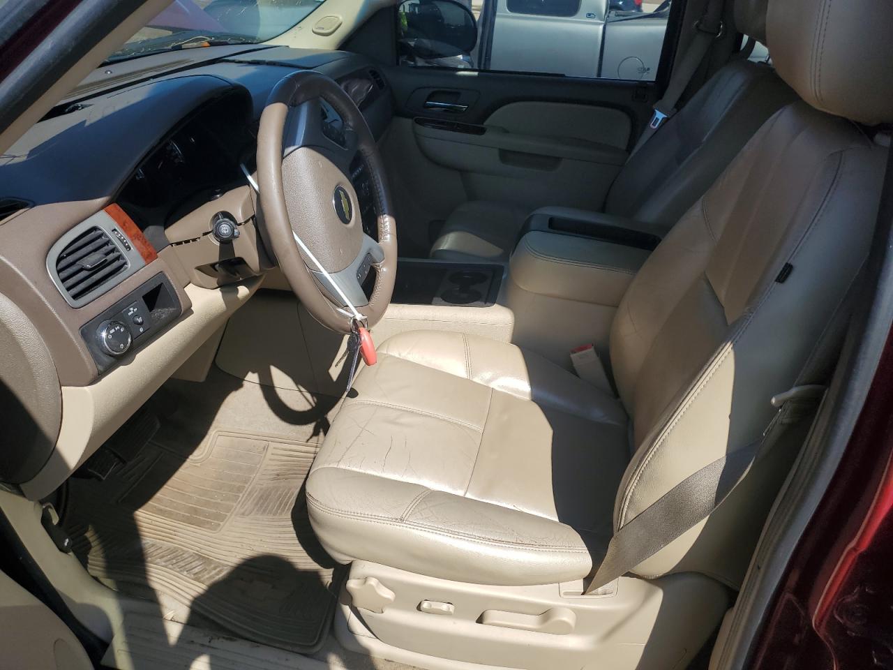 2011 Chevrolet Tahoe C1500 Lt VIN: 1GNSCBE07BR226563 Lot: 82087065