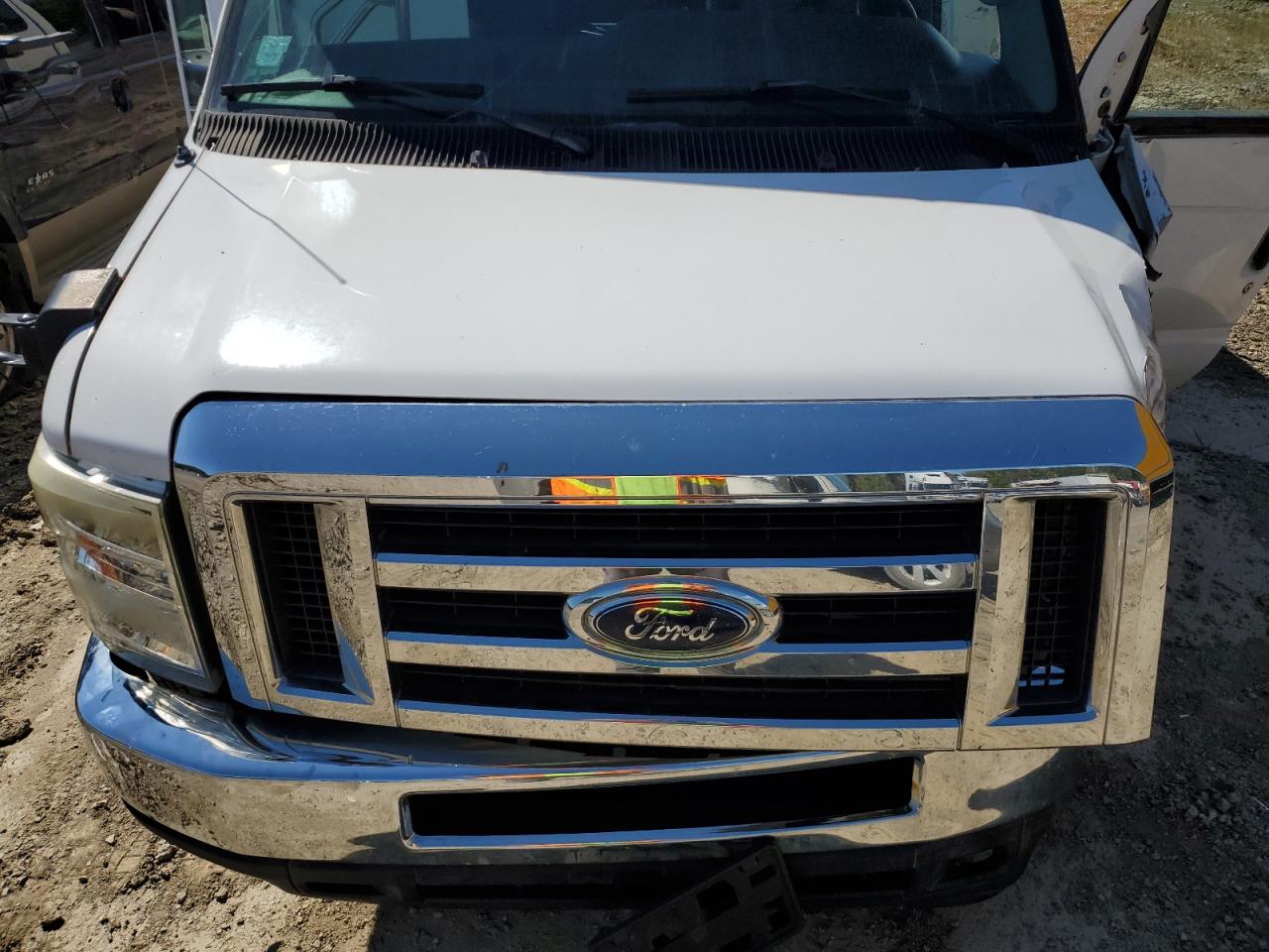 2010 Ford Econoline E450 Super Duty Cutaway Van VIN: 1FDFE4FP8ADA33213 Lot: 80300965