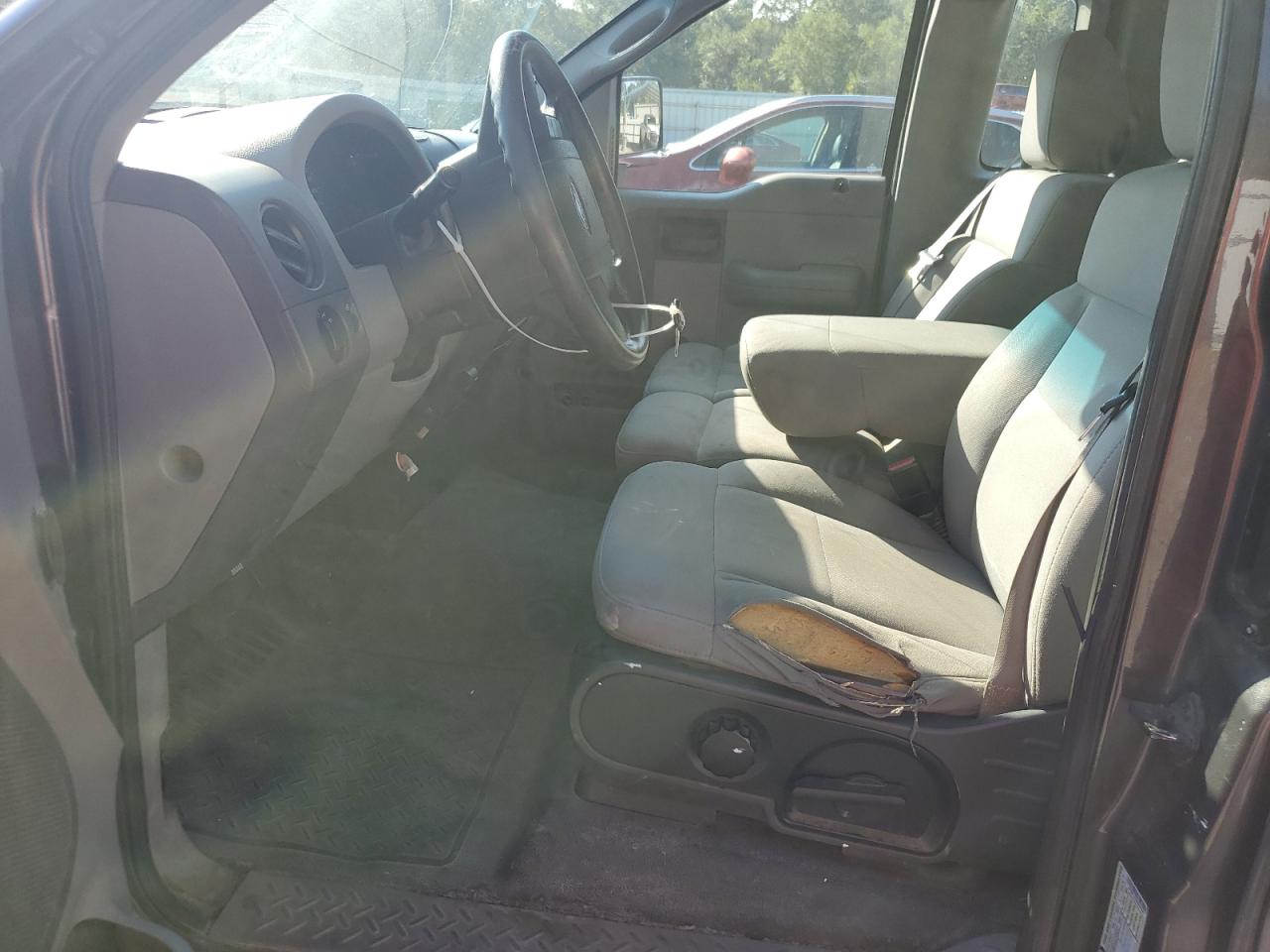 2006 Ford F150 VIN: 1FTRF122X6NB86586 Lot: 80263775