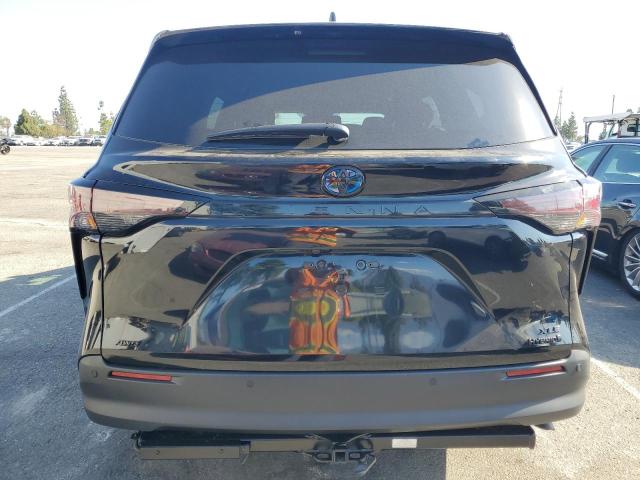  TOYOTA SIENNA 2024 Черный