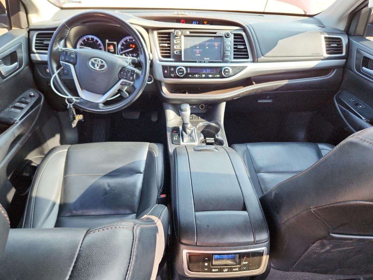 2019 Toyota Highlander Se VIN: 5TDKZRFH6KS294410 Lot: 71647475