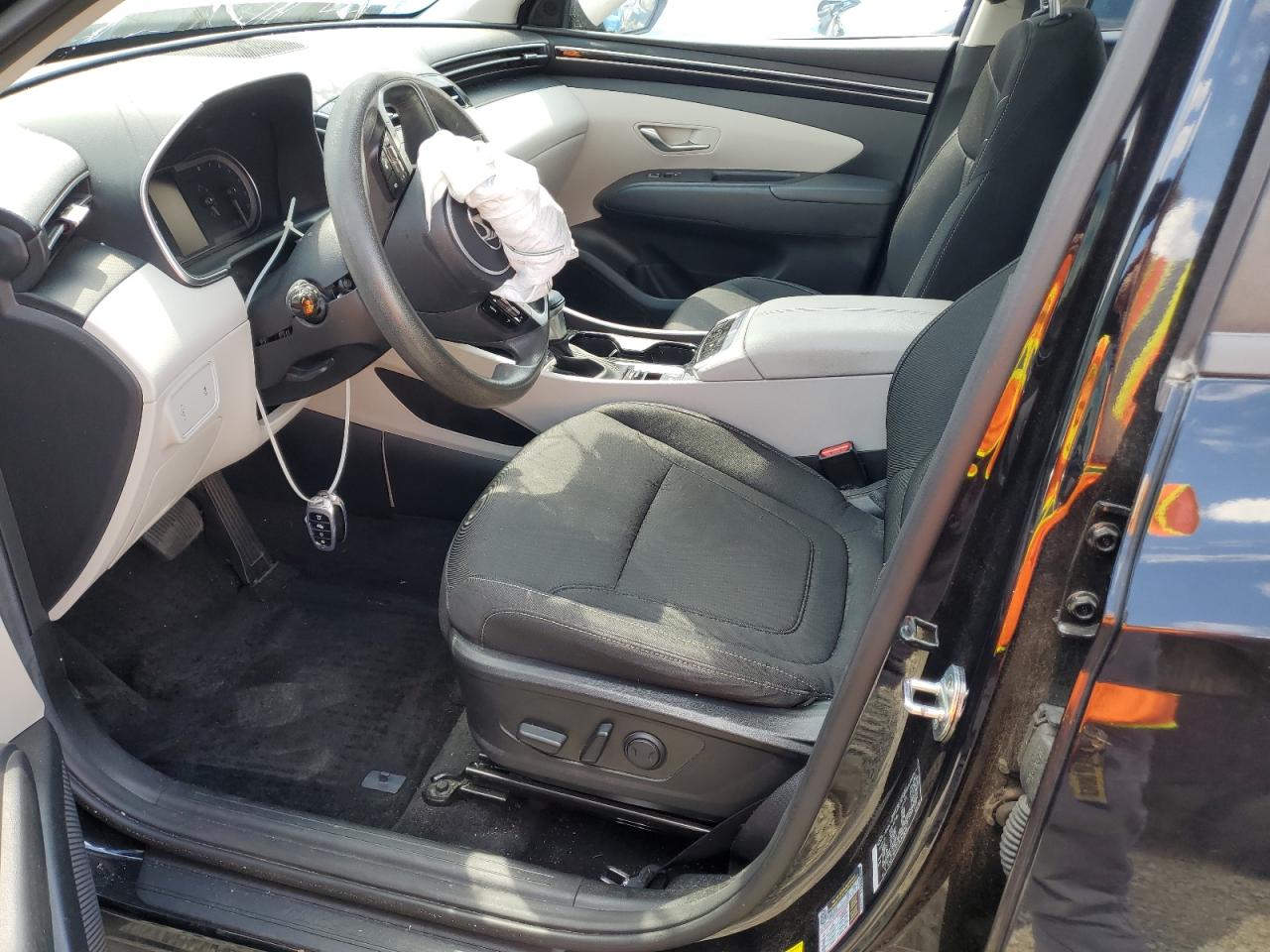 2022 Hyundai Tucson Sel VIN: 5NMJB3AE9NH085812 Lot: 70197065