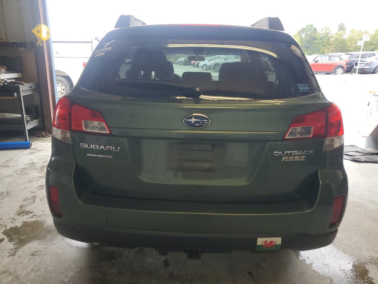 2010 Subaru Outback 2.5I Premium VIN: 4S4BRBCC0A3373969 Lot: 81862305