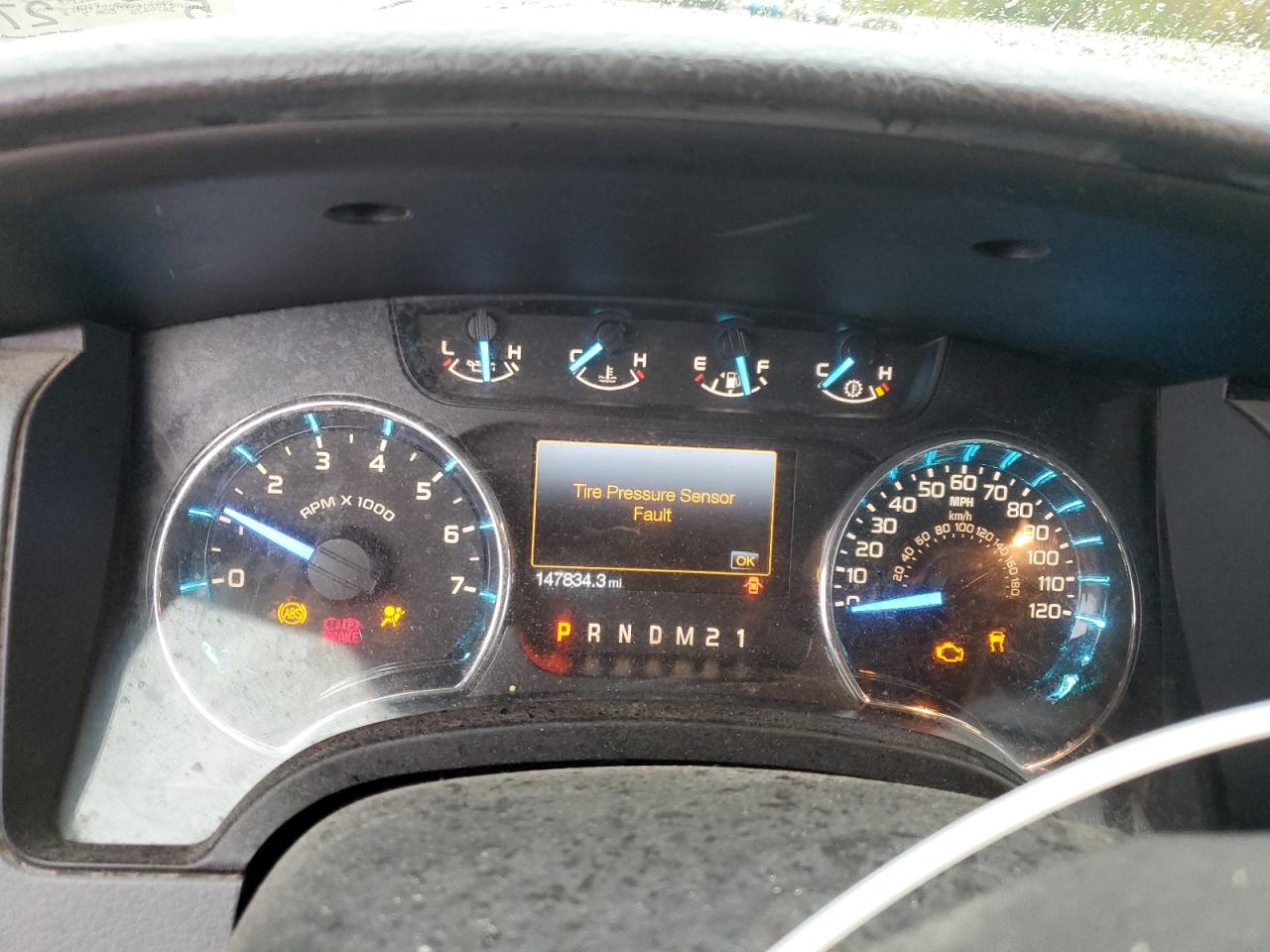 2011 Ford F150 Super Cab VIN: 1FTFX1ET6BFB82172 Lot: 83803775