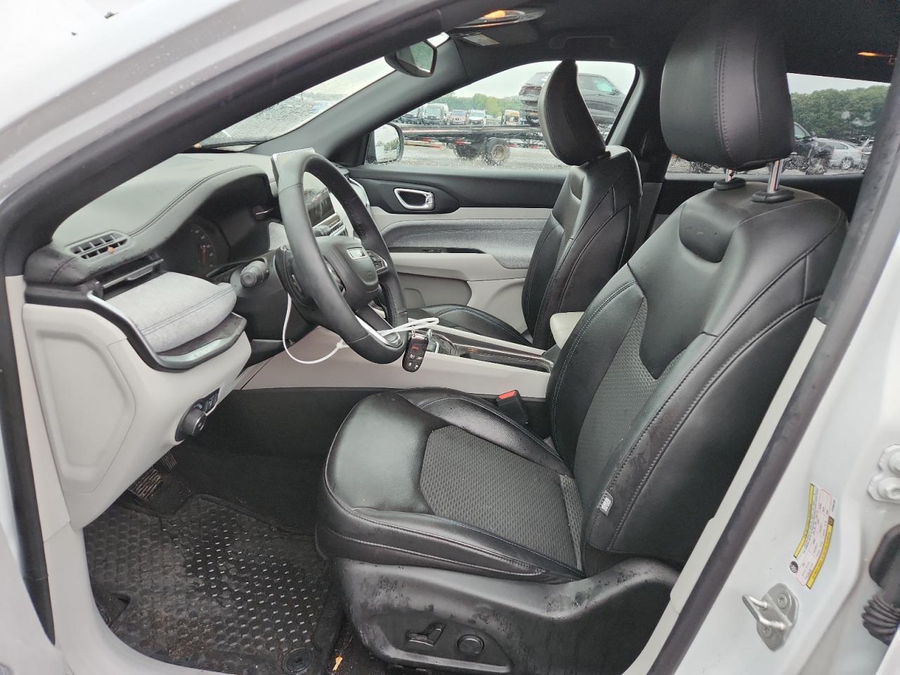 2023 Jeep Compass Latitude VIN: 3C4NJDBNXPT558728 Lot: 82078745