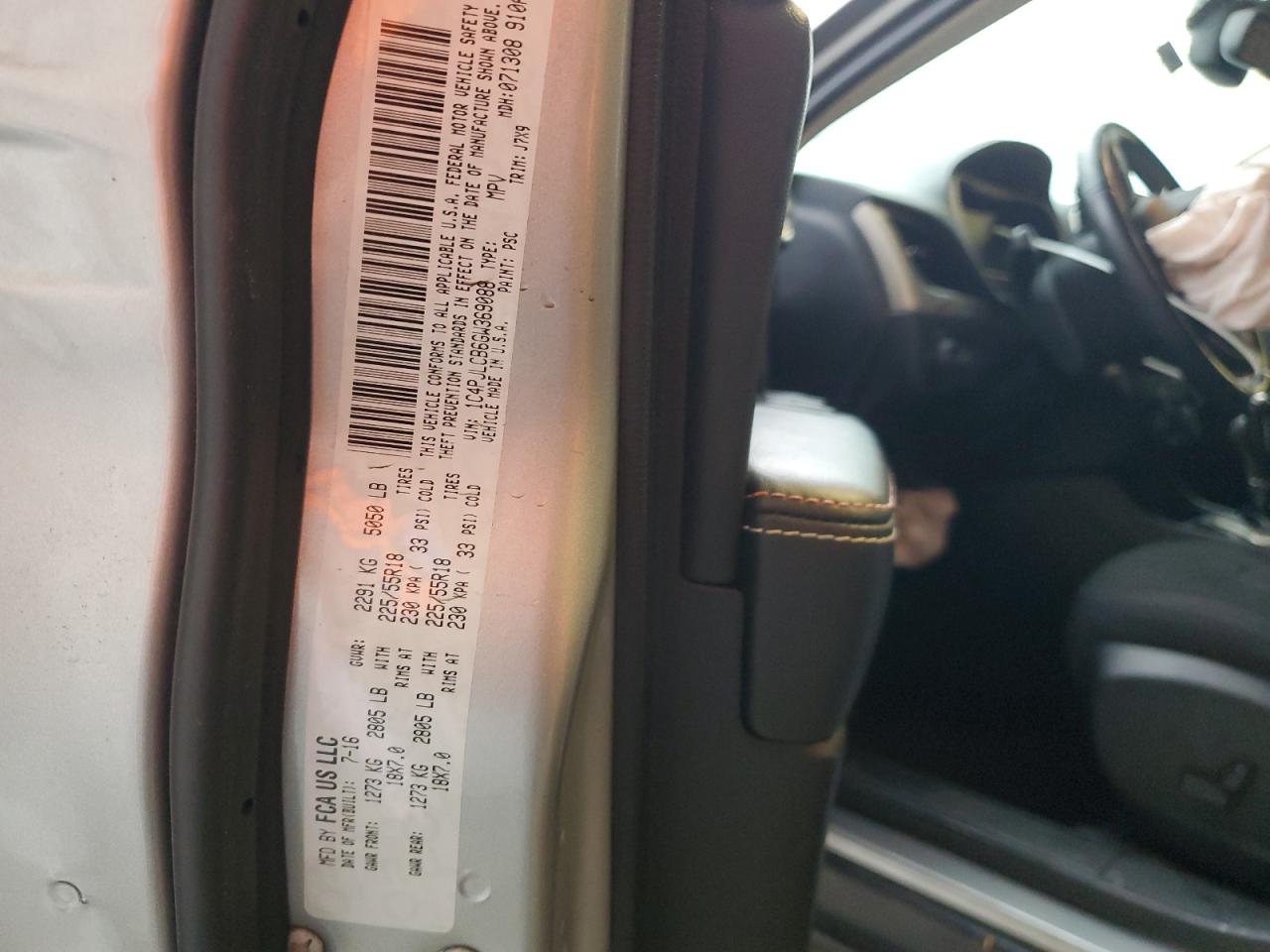 2016 Jeep Cherokee Latitude VIN: 1C4PJLCB6GW369088 Lot: 81874405