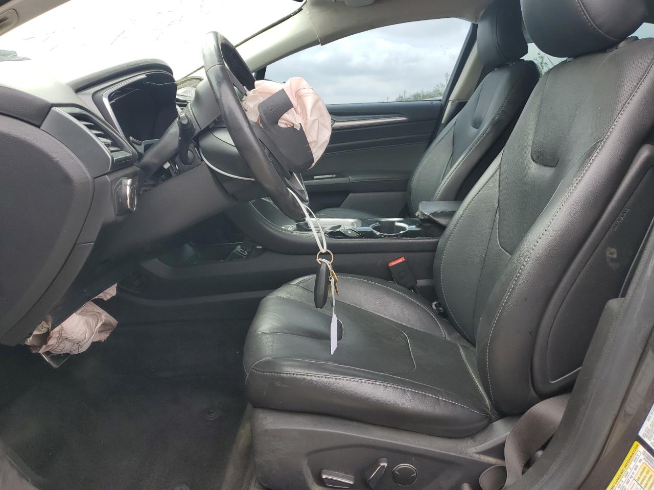 2016 Ford Fusion Titanium Phev VIN: 3FA6P0SU3GR116122 Lot: 81281335