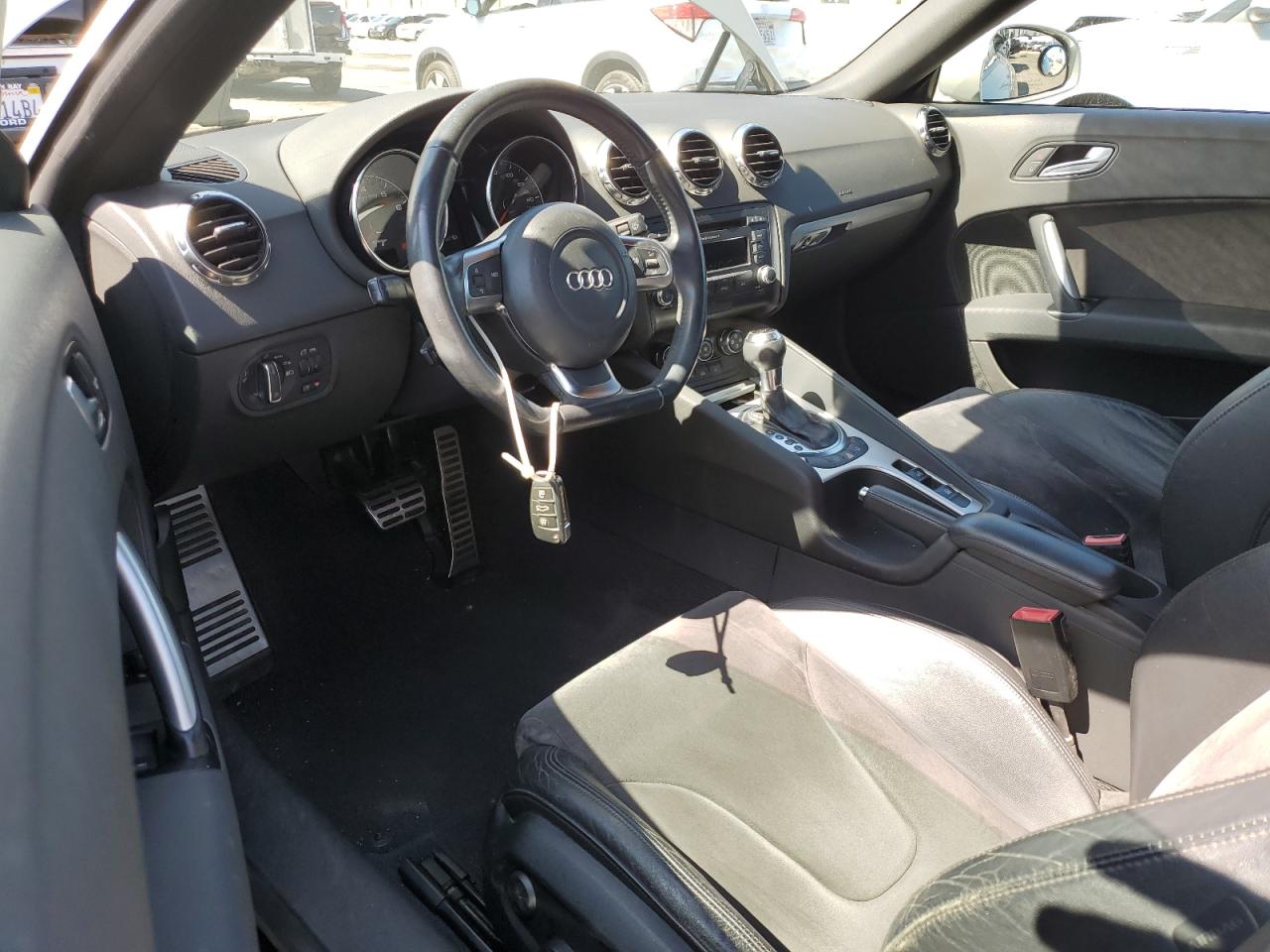 Фото: TRUMF38J591002063