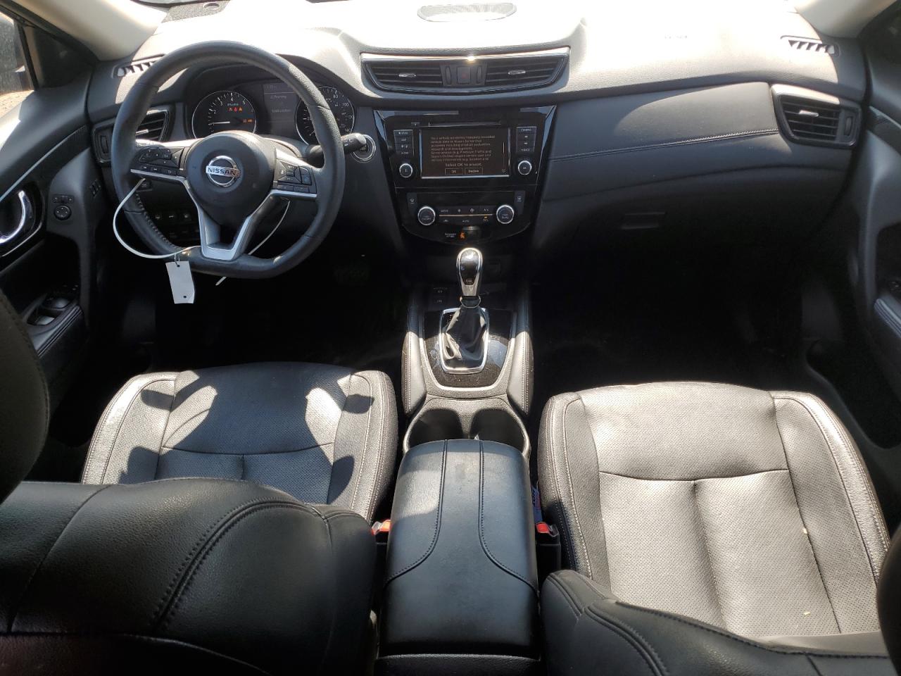 2019 Nissan Rogue S VIN: 5N1AT2MV7KC724617 Lot: 70652385