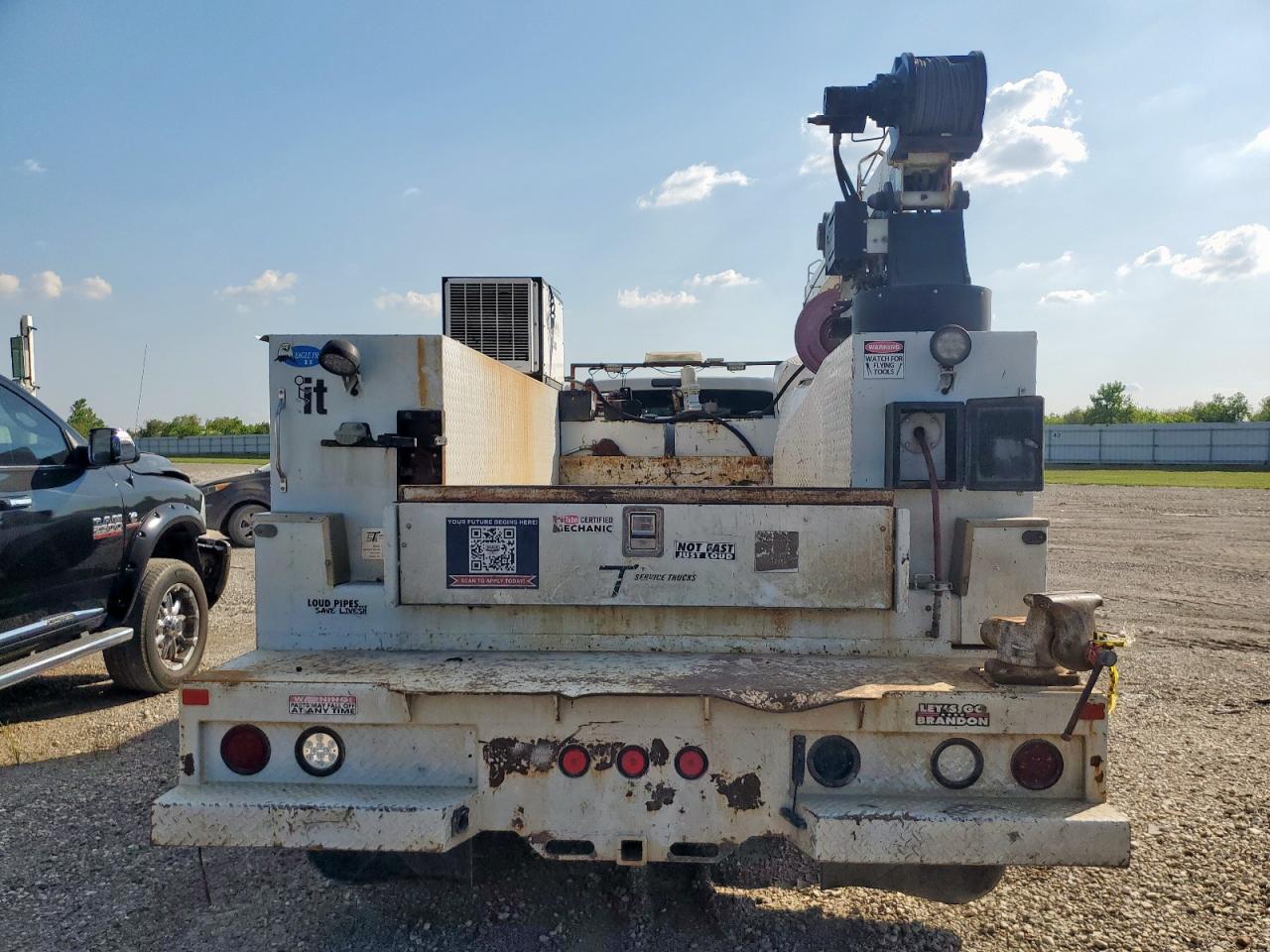 2016 Ford F550 Super Duty VIN: 1FDUF5HT2GEC18252 Lot: 80199705