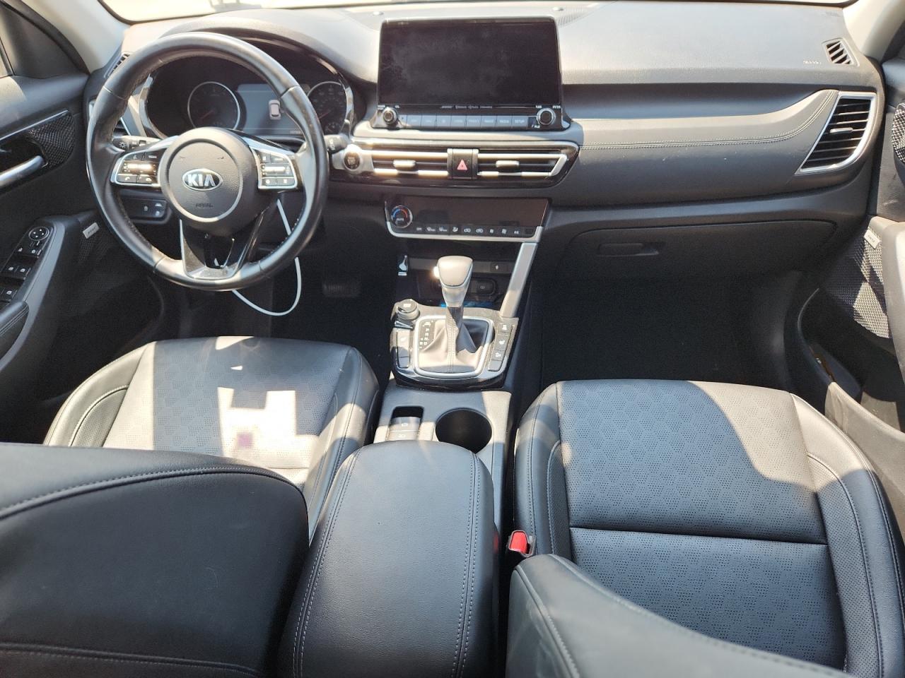 2021 Kia Seltos Sx VIN: KNDETCA2XM7153139 Lot: 70840565