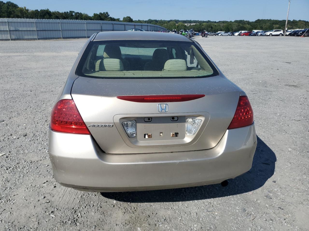 2006 Honda Accord Value VIN: 1HGCM56106A171043 Lot: 72065445