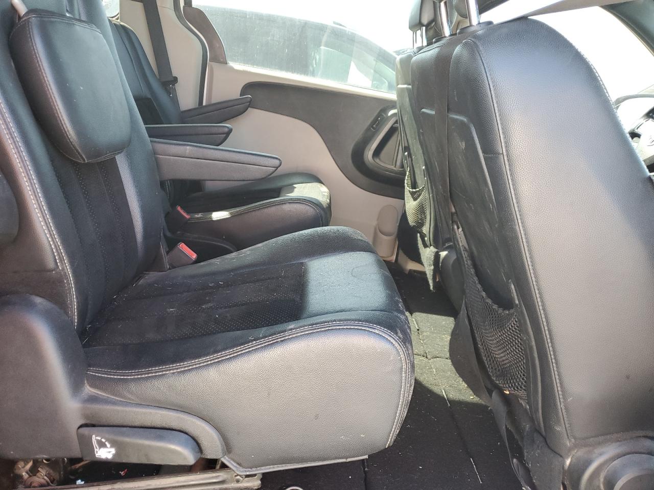 2014 Dodge Grand Caravan Sxt VIN: 2C4RDGCG0ER301670 Lot: 81617985