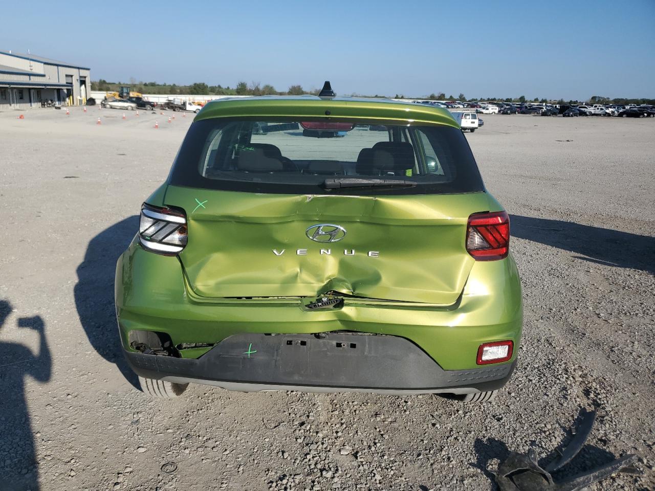 2021 Hyundai Venue Se VIN: KMHRB8A39MU065769 Lot: 81857845