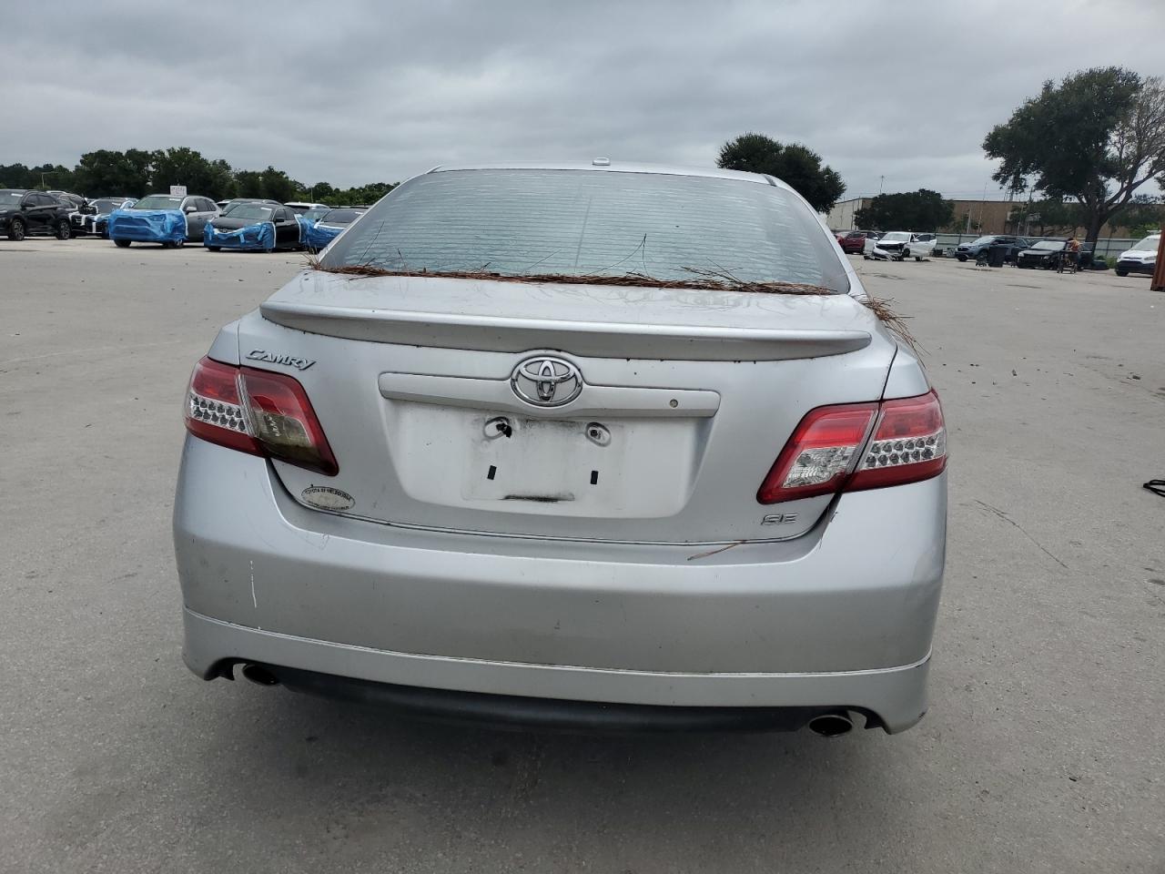 2011 Toyota Camry Base VIN: 4T1BF3EK2BU228804 Lot: 84574185
