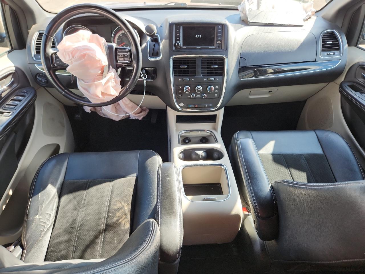 2017 Dodge Grand Caravan Sxt VIN: 2C4RDGCG2HR853000 Lot: 81190505