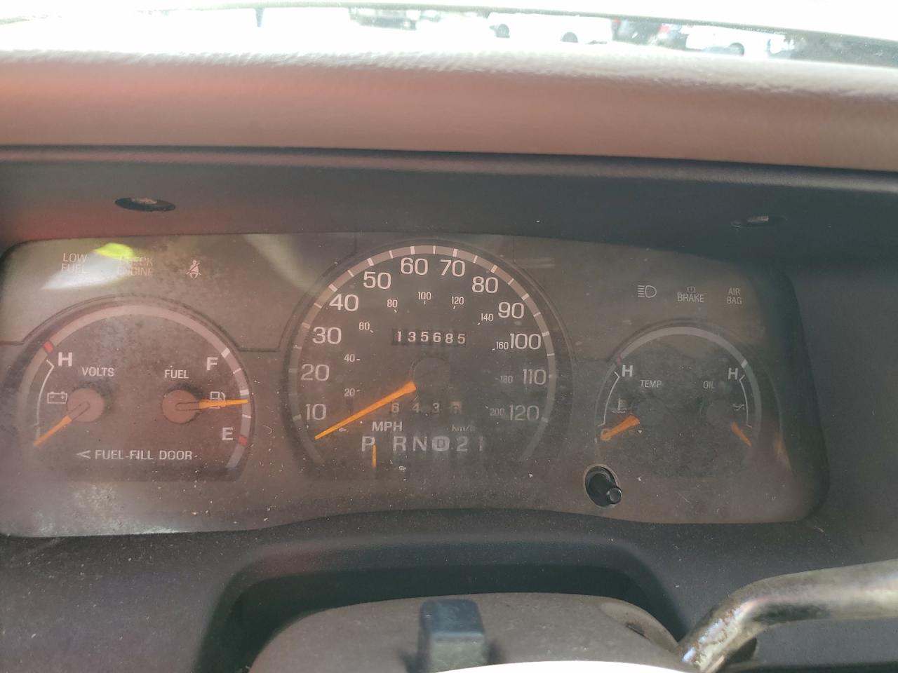 1997 Ford Crown Victoria VIN: 2FALP73WXVX151685 Lot: 80476075