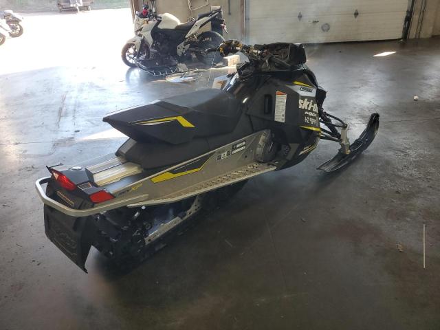 2015 SKIDOO MXZ SPORT  
