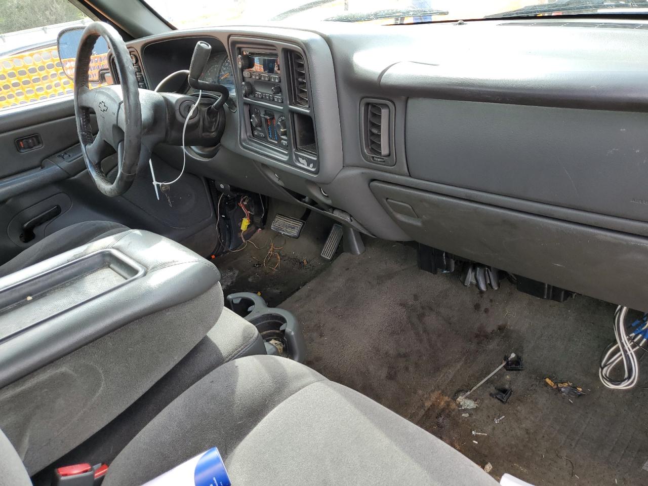 2005 Chevrolet Silverado K1500 VIN: 1GCEK14V35Z285999 Lot: 84040875