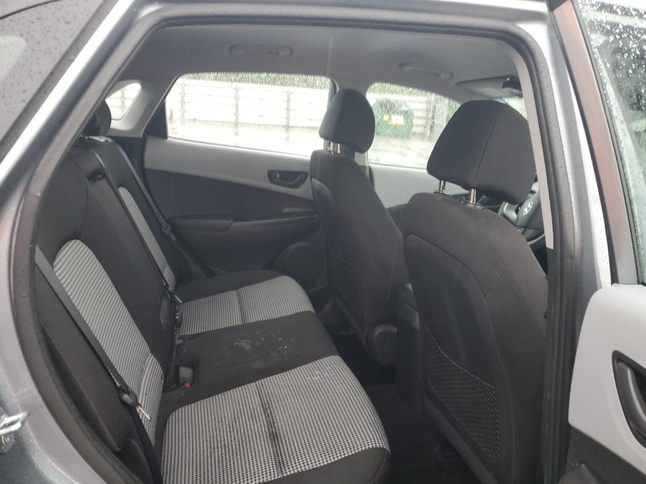 2021 Hyundai Kona Se VIN: KM8K12AAXMU665815 Lot: 69774995