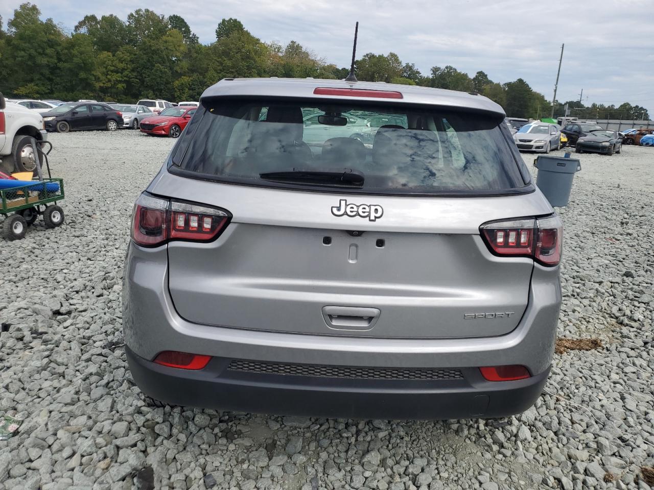 2018 Jeep Compass Sport VIN: 3C4NJCAB6JT212880 Lot: 71877865