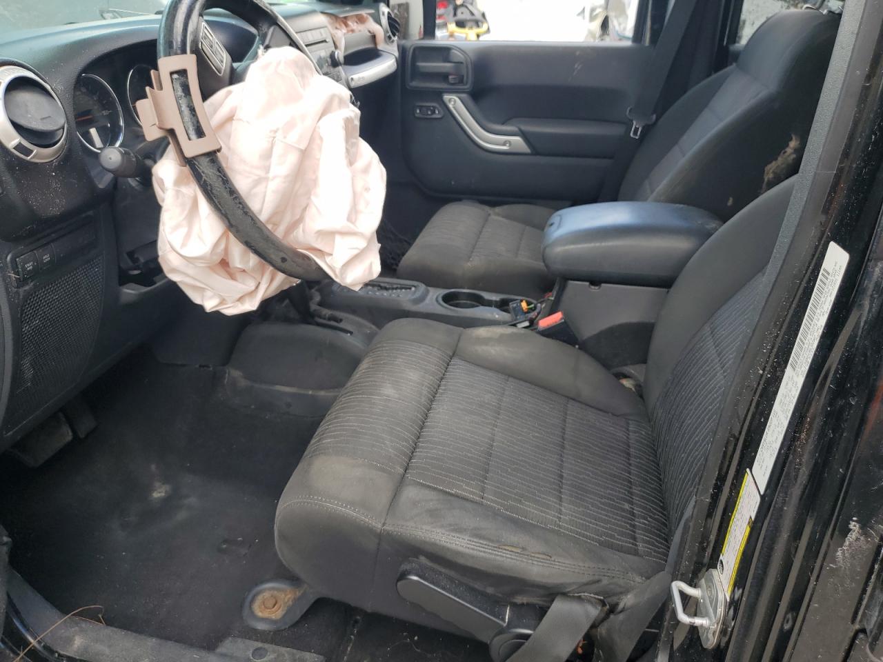 2011 Jeep Wrangler Unlimited Rubicon VIN: 1J4BA6H10BL552907 Lot: 81088745