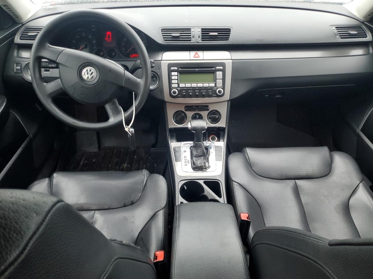 2007 Volkswagen Passat 2.0T VIN: WVWAK73C97E227293 Lot: 81658965