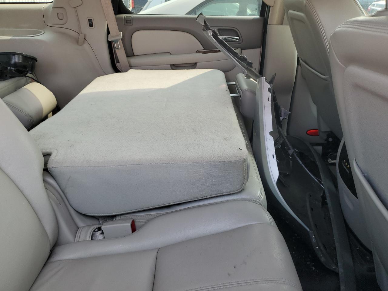 2009 Chevrolet Tahoe K1500 Lt VIN: 1GNFK23069R215636 Lot: 71734735