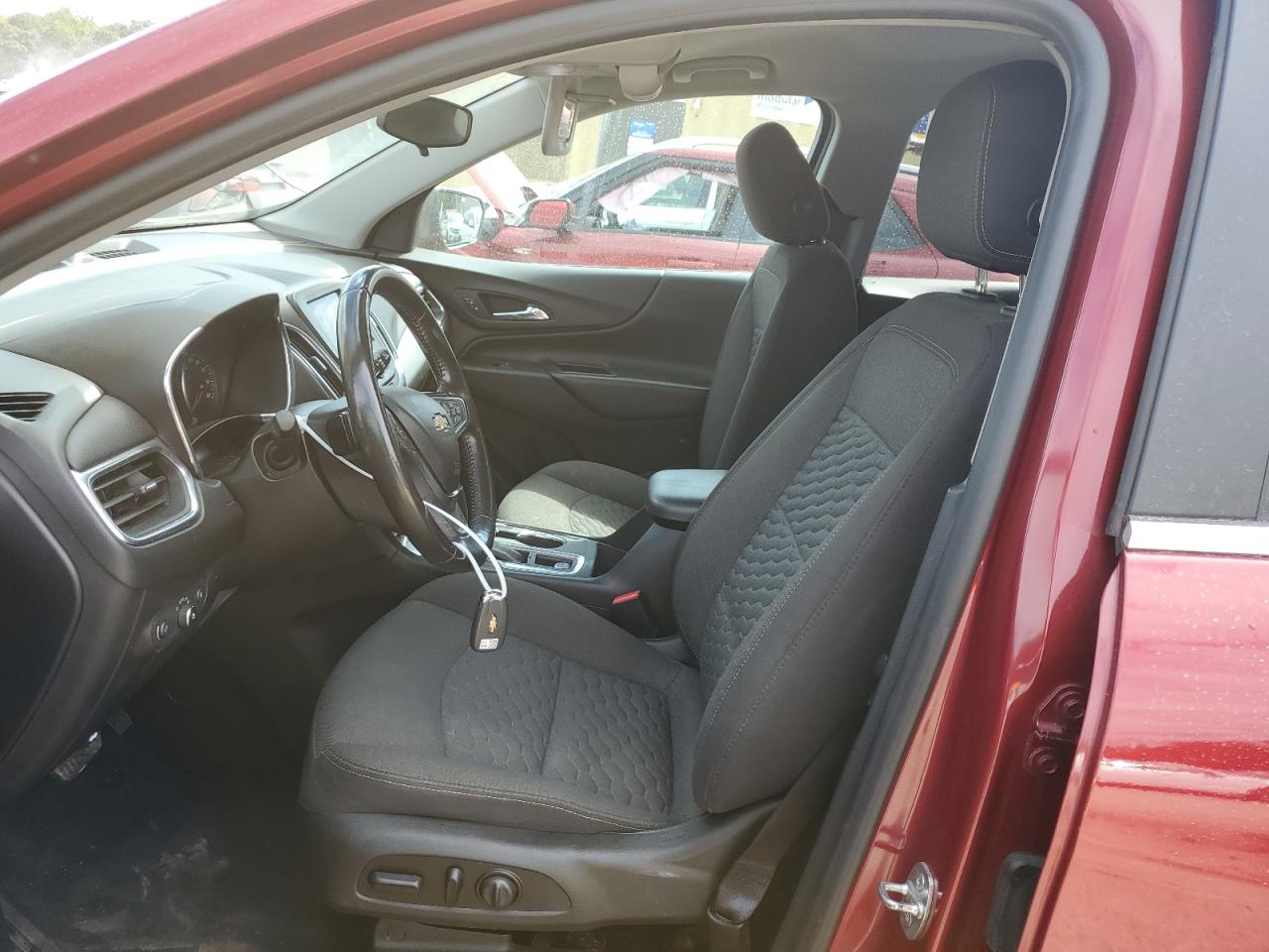 2021 Chevrolet Equinox Lt VIN: 2GNAXKEV4M6135843 Lot: 84596125