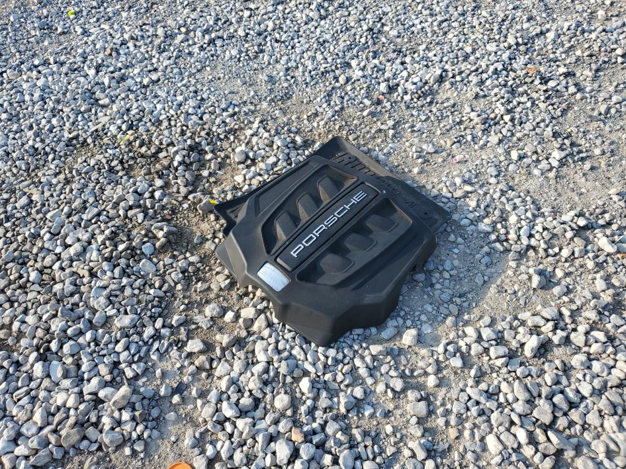 2015 Porsche Macan S VIN: WP1AB2A50FLB73950 Lot: 82040515