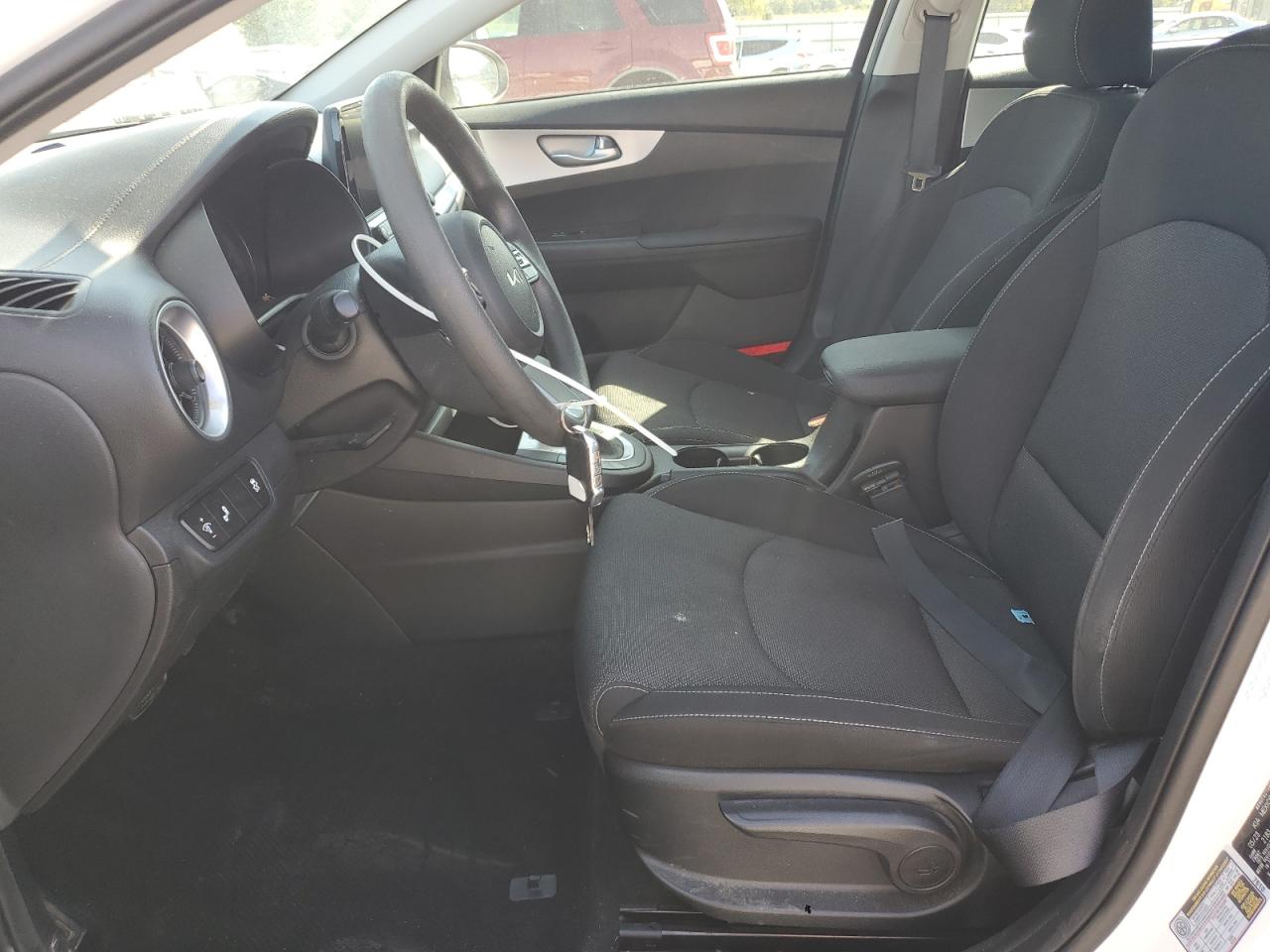 2023 Kia Forte Lx VIN: 3KPF24AD4PE638671 Lot: 81864715