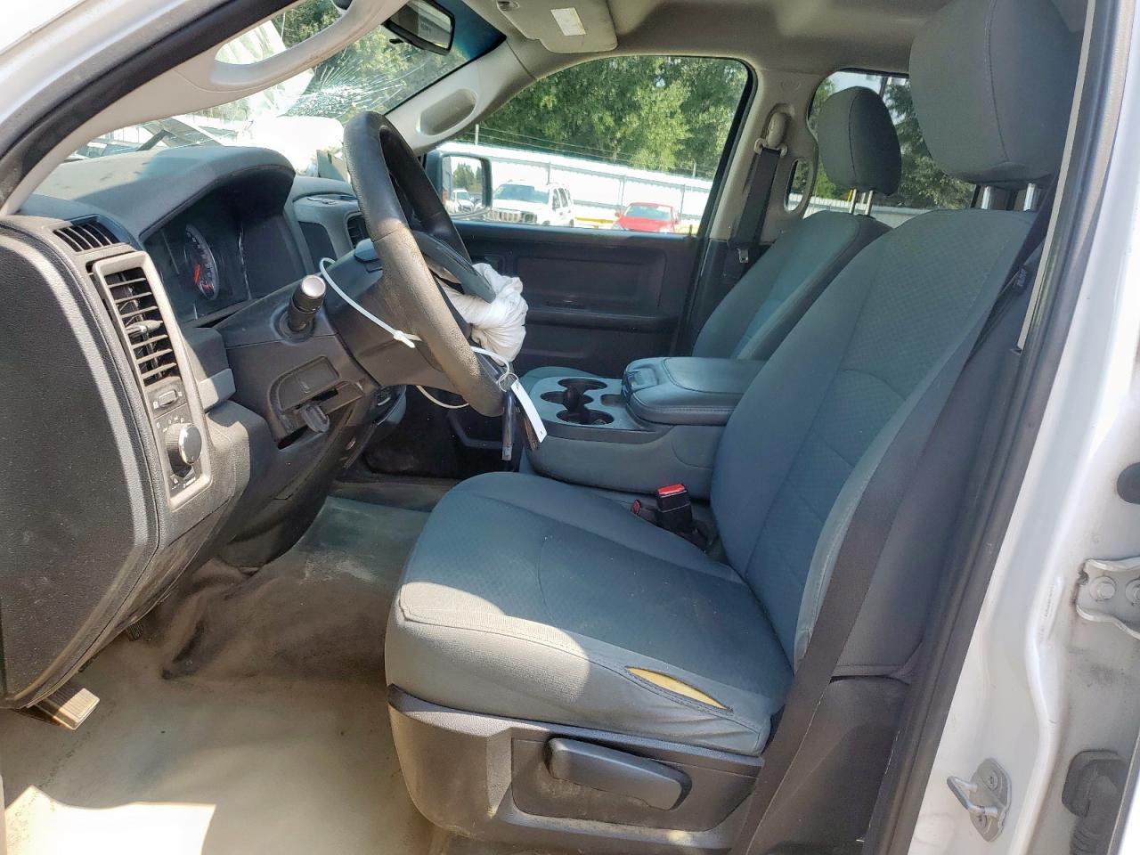 2016 Ram 1500 St VIN: 1C6RR7FM8GS152923 Lot: 81057395