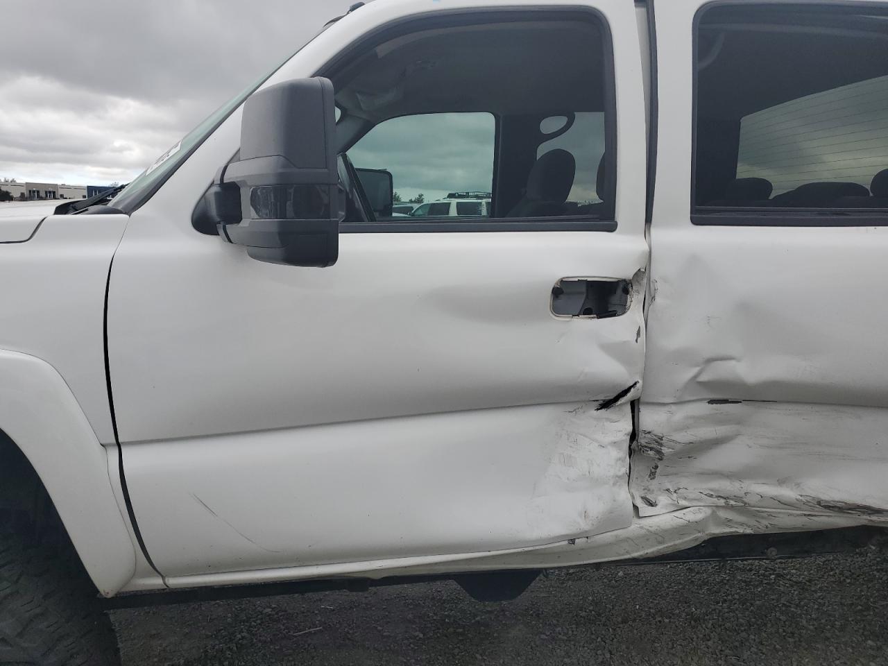 2004 Chevrolet Silverado K2500 Heavy Duty VIN: 1GCHK232X4F261242 Lot: 83850505