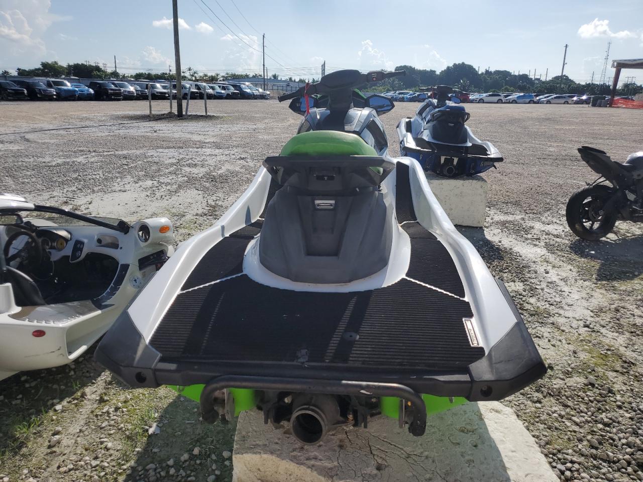 2022 Yamaha Vx VIN: YAMA2476D222 Lot: 80268765