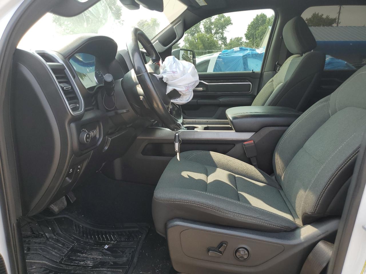 2019 Ram 1500 Big Horn/Lone Star VIN: 1C6RREFG3KN641946 Lot: 70816445